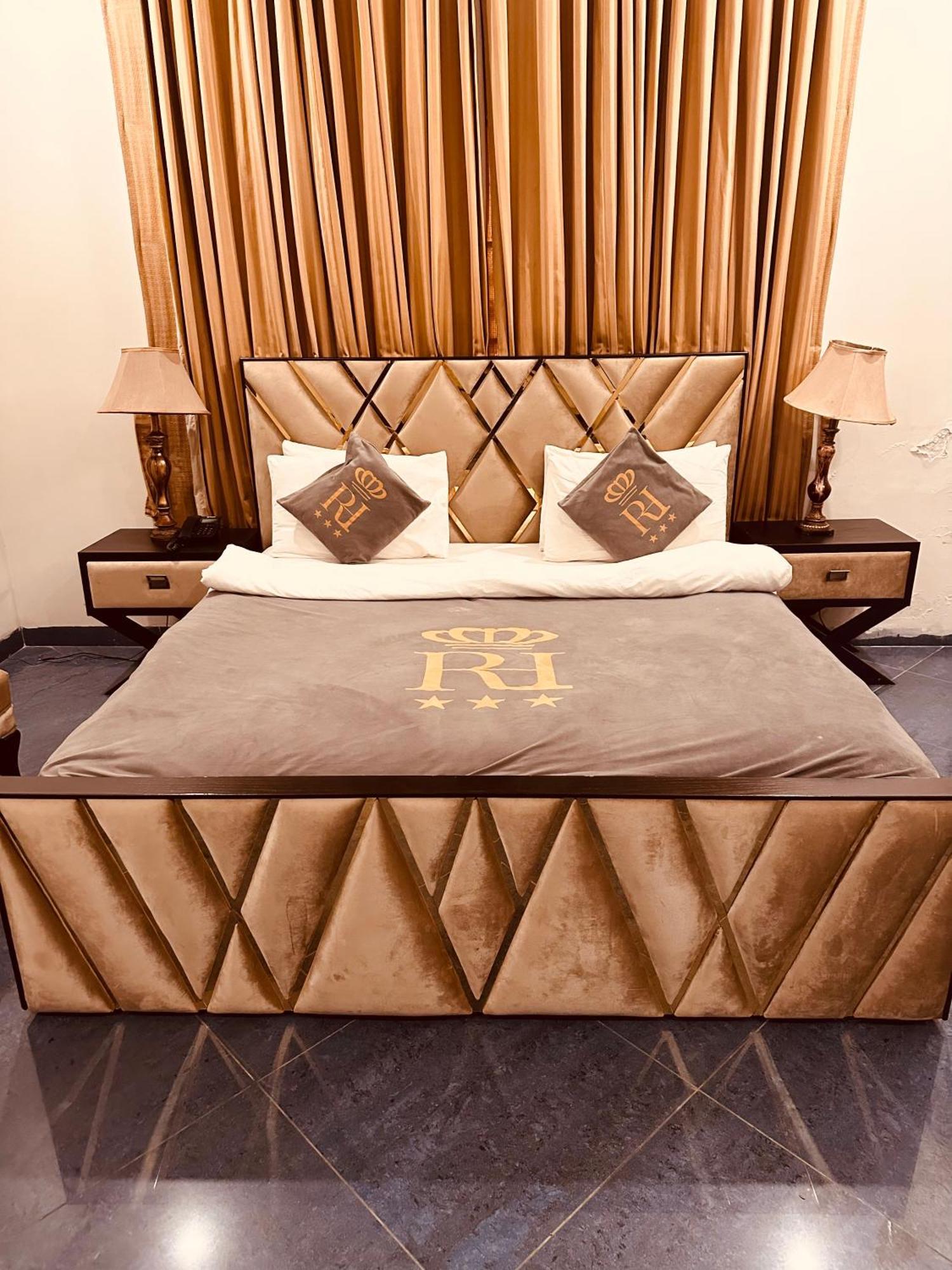 Reina Boutique Hotel - G9 이슬라마바드 외부 사진